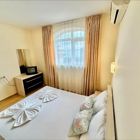 Menada Sky Dreams Apartment *